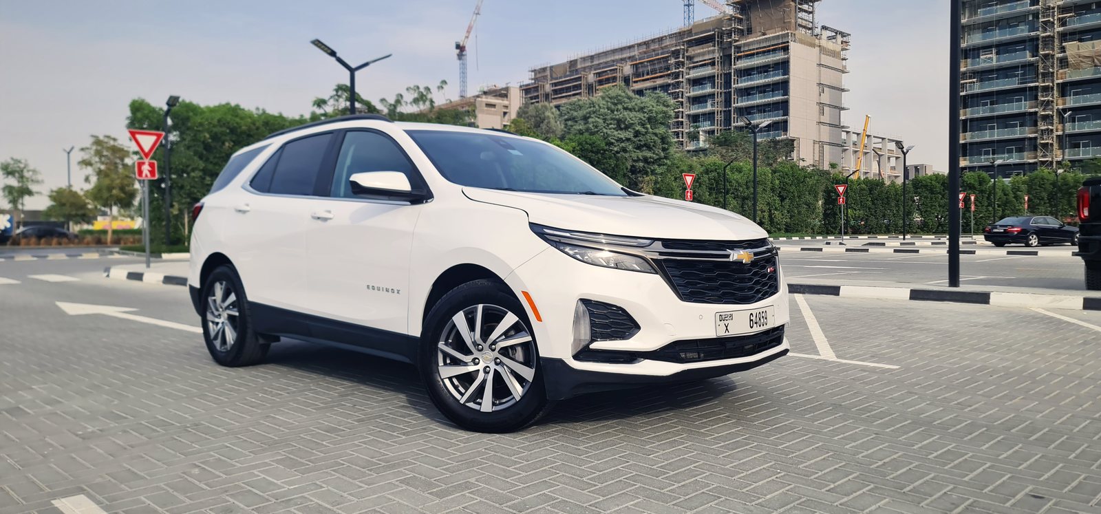 Chevrolet Equinox, white