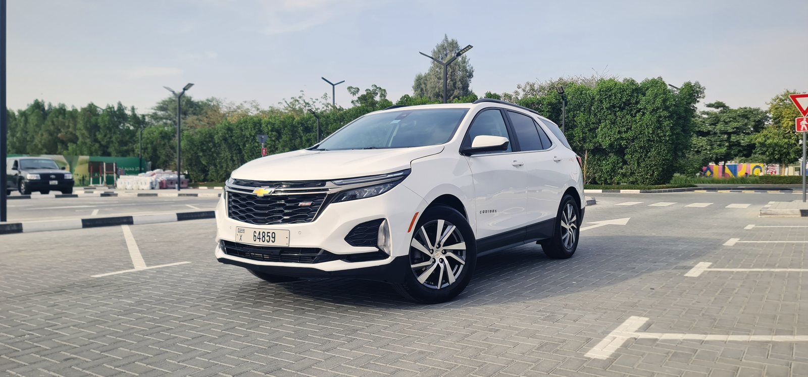 Chevrolet Equinox, white
