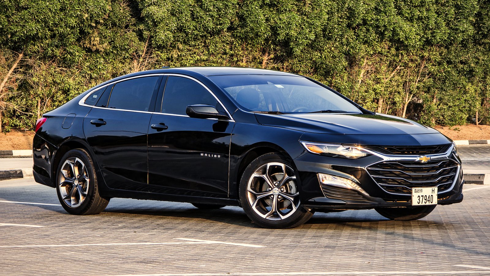 Chevrolet Malibu, black