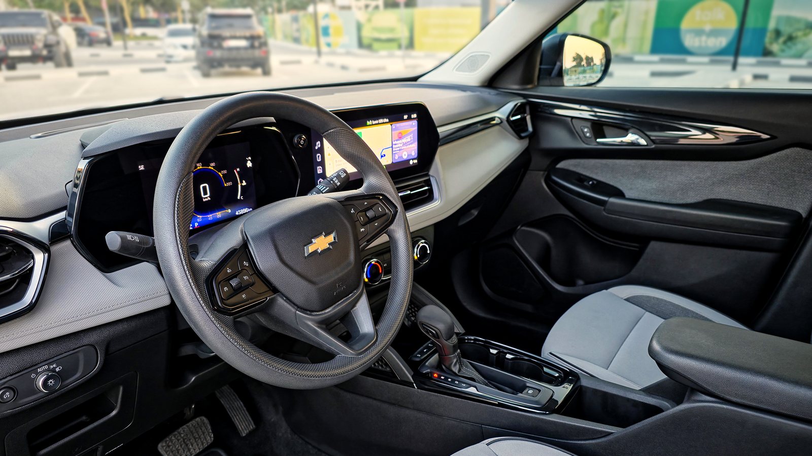 Chevrolet Trailblazer, white