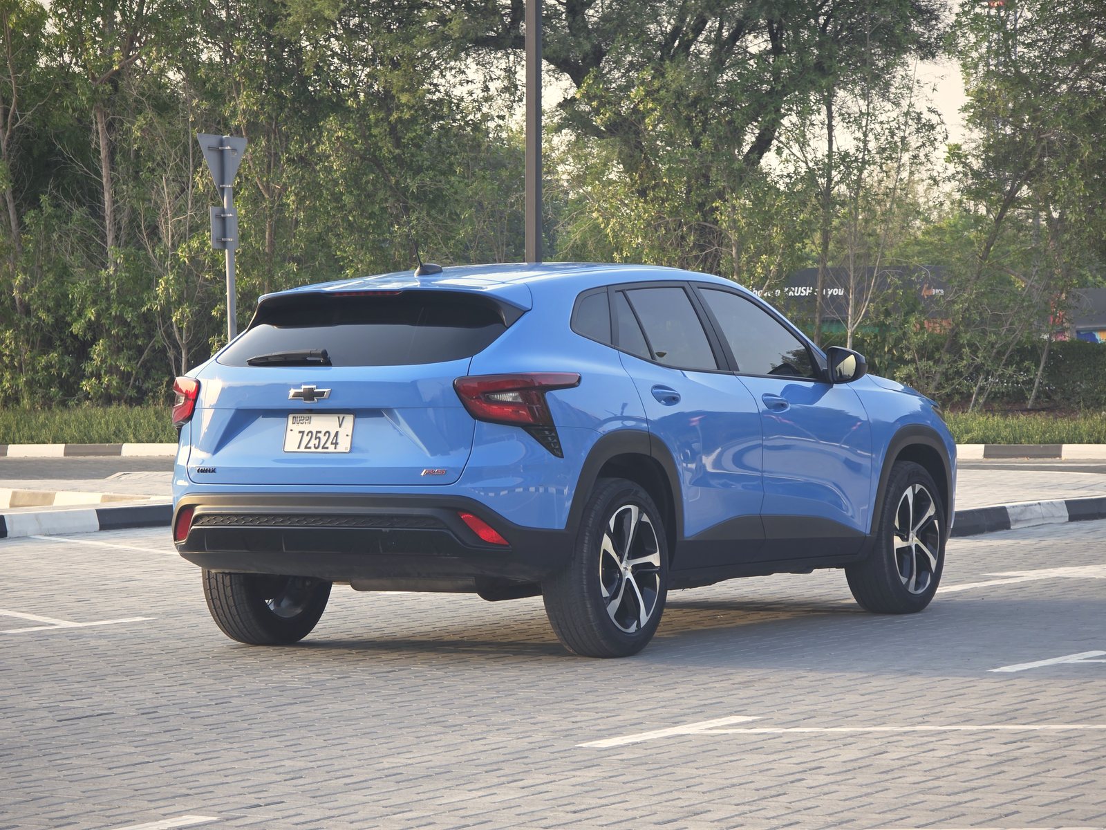 Chevrolet Trax, blue