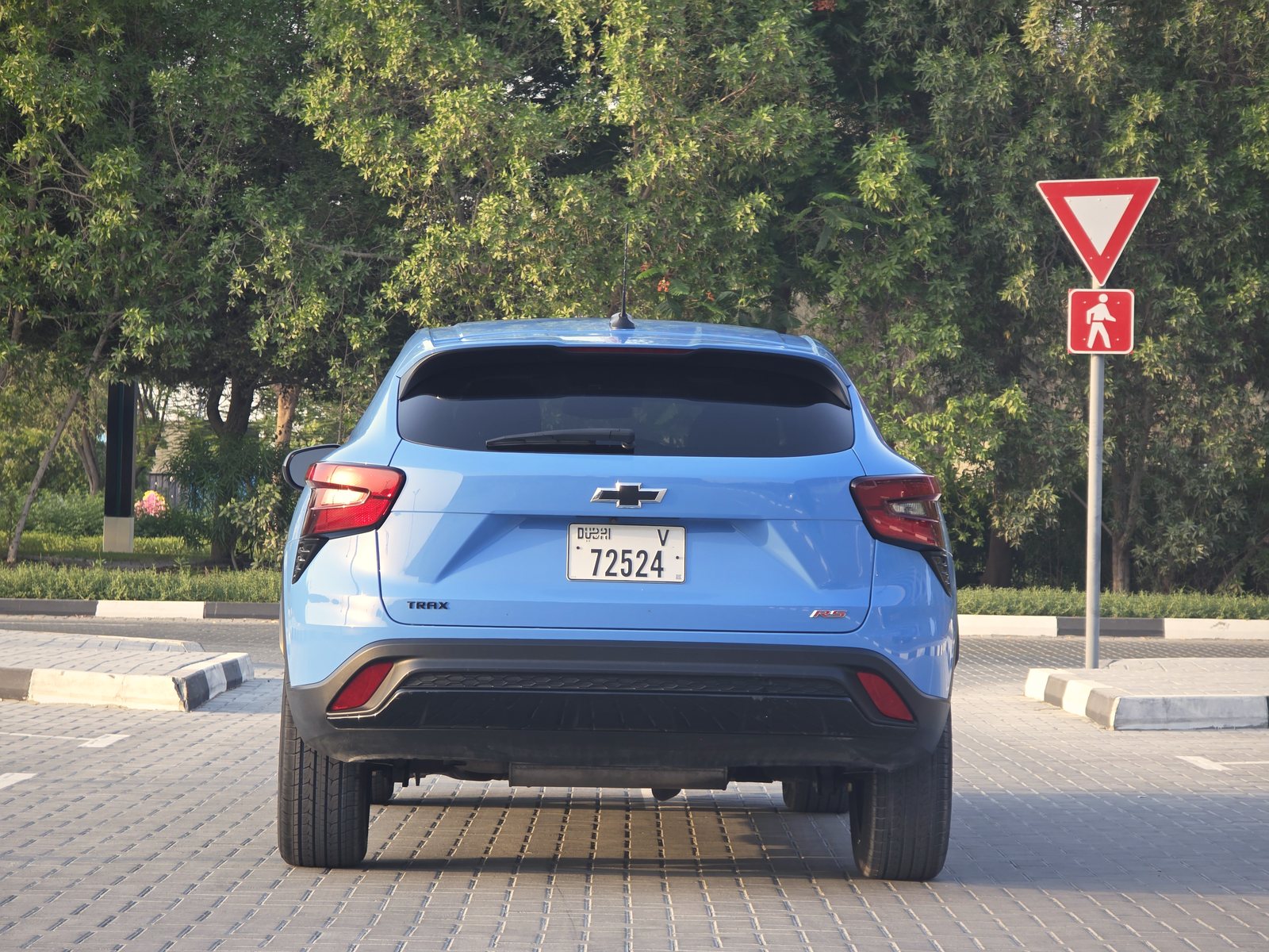 Chevrolet Trax, blue