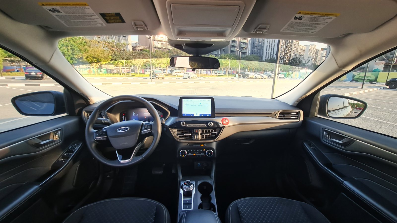 Ford Escape, grey