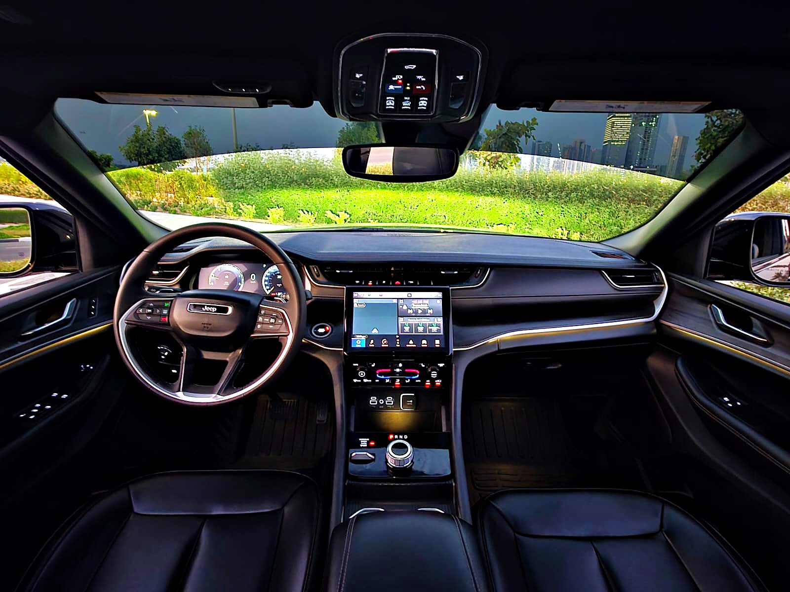 Jeep Grand Cherokee, black