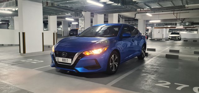 Nissan Sentra 2021، لون أزرق